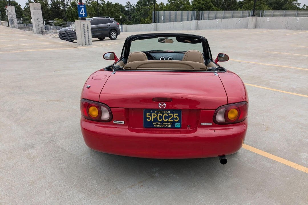 1999 Mazda NB MX-5 Miata - Image 9 of 23