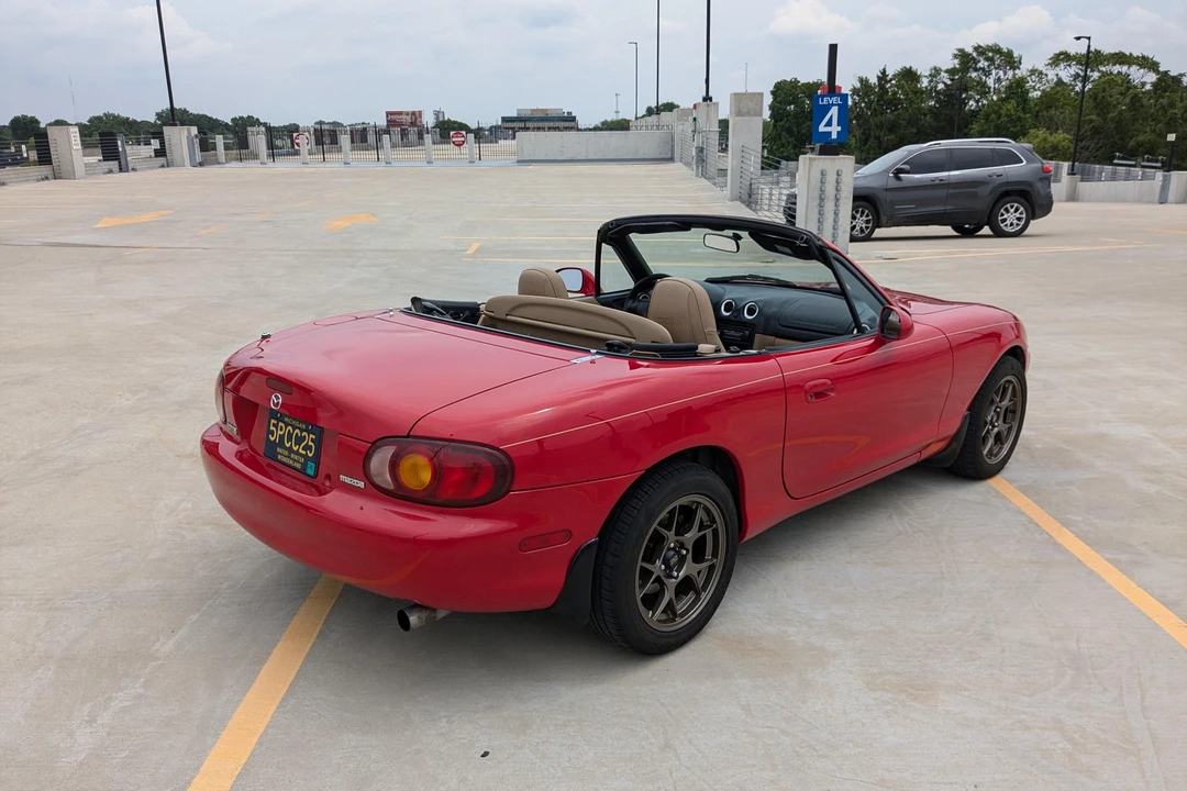 1999 Mazda NB MX-5 Miata - Image 10 of 23
