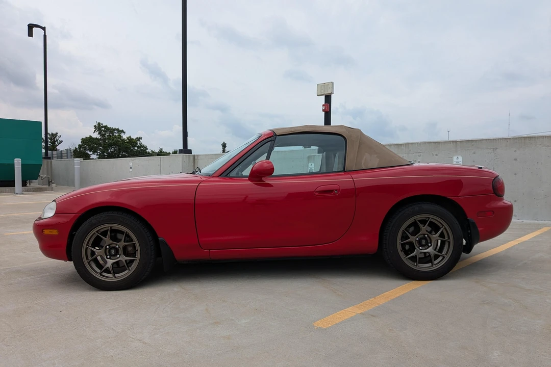 1999 Mazda NB MX-5 Miata - Image 15 of 23
