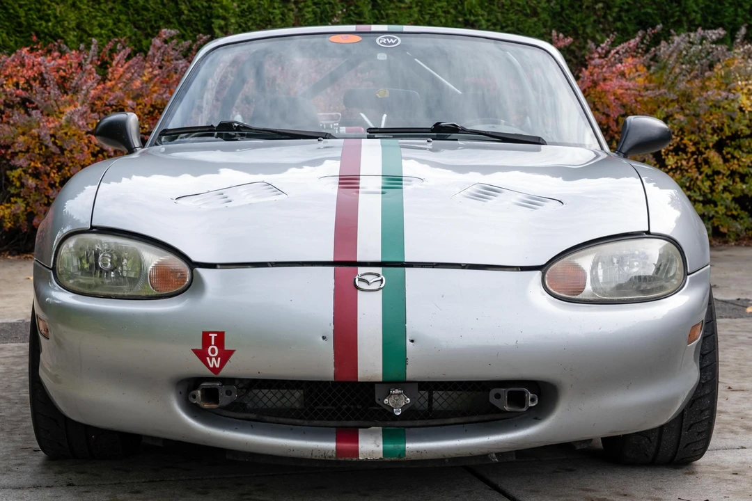 1999 Mazda NB MX-5 Miata - Image 2 of 31