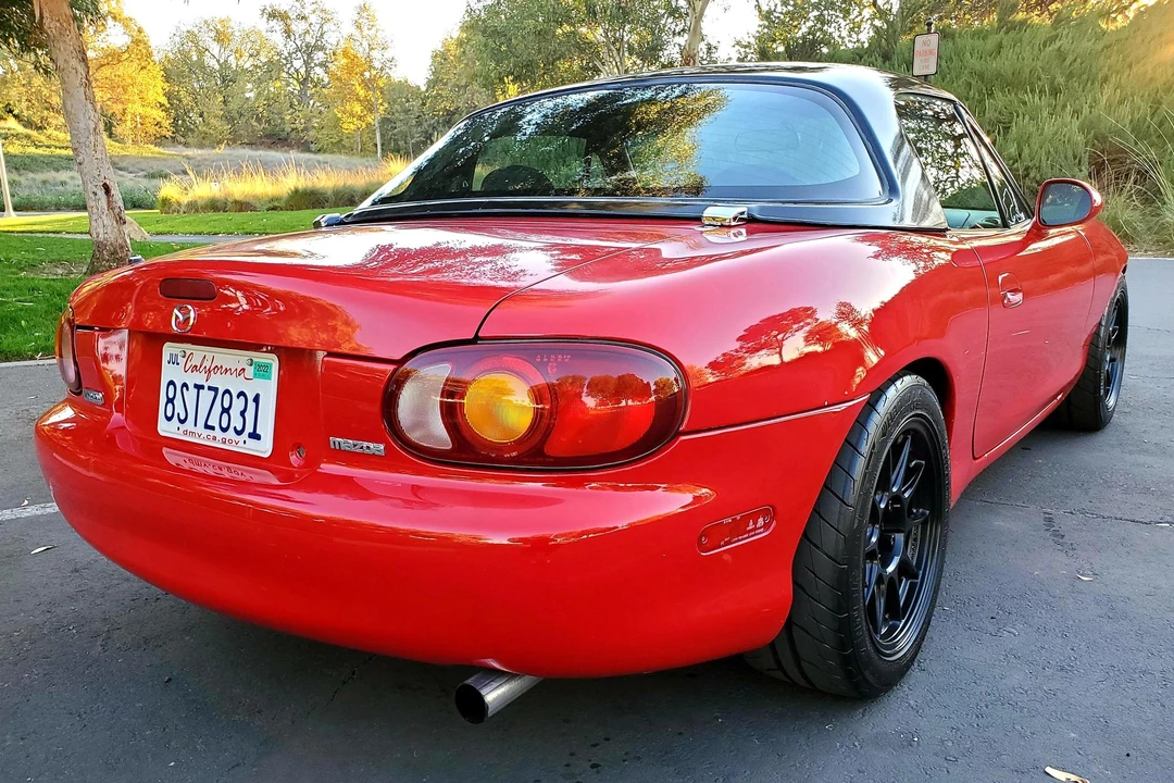 1999 Mazda NB MX-5 Miata - Image 4 of 31