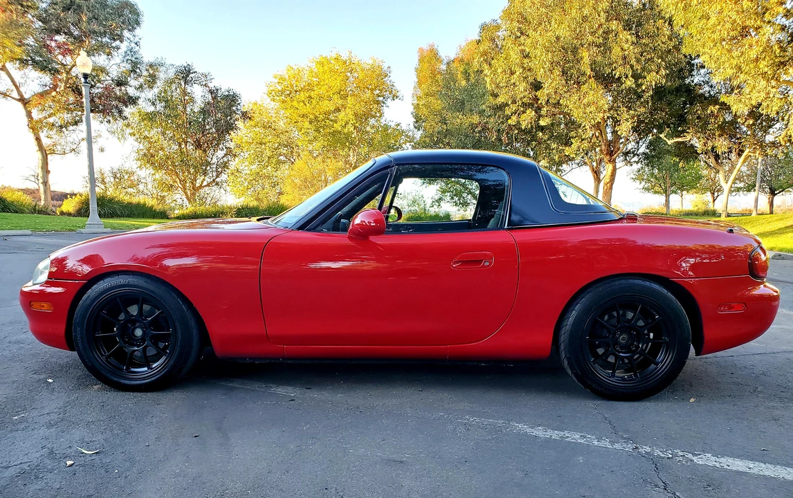 1999 Mazda NB MX-5 Miata - Image 7 of 31