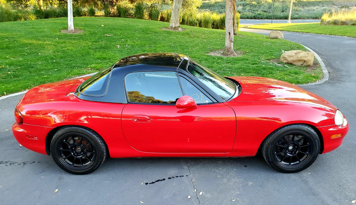 1999 Mazda NB MX-5 Miata - Image 11 of 31