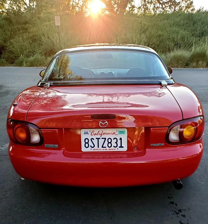 1999 Mazda NB MX-5 Miata - Image 9 of 31