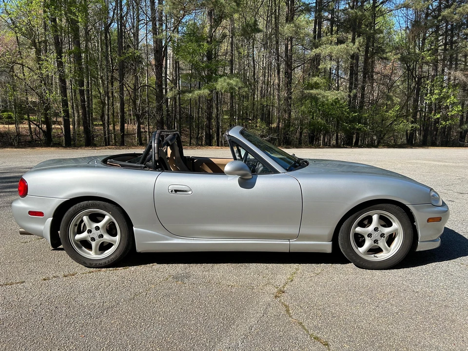 1999 Mazda NB MX-5 Miata - Image 11 of 31