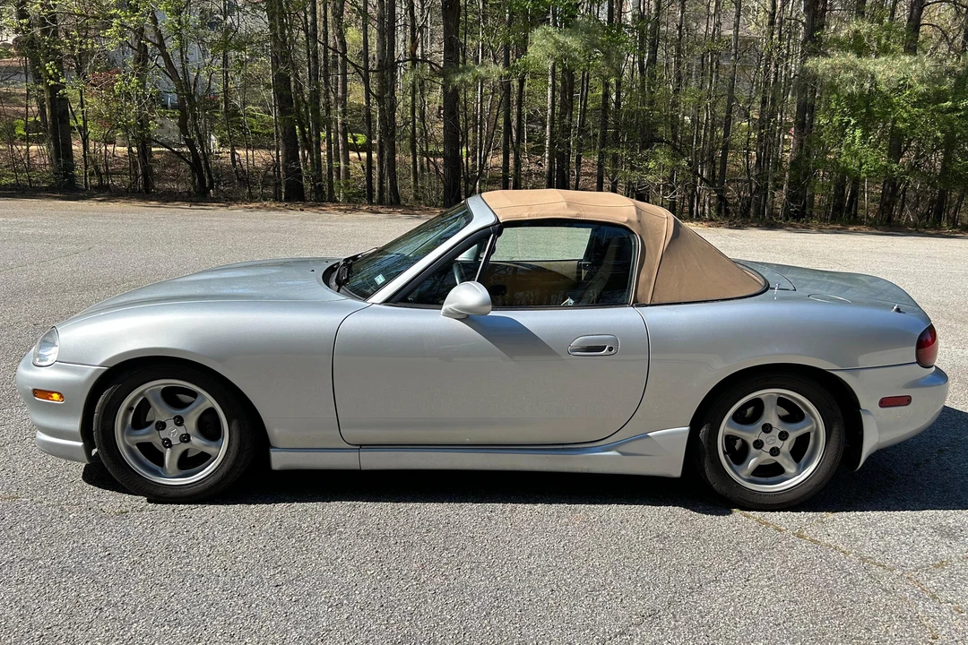1999 Mazda NB MX-5 Miata - Image 3 of 31