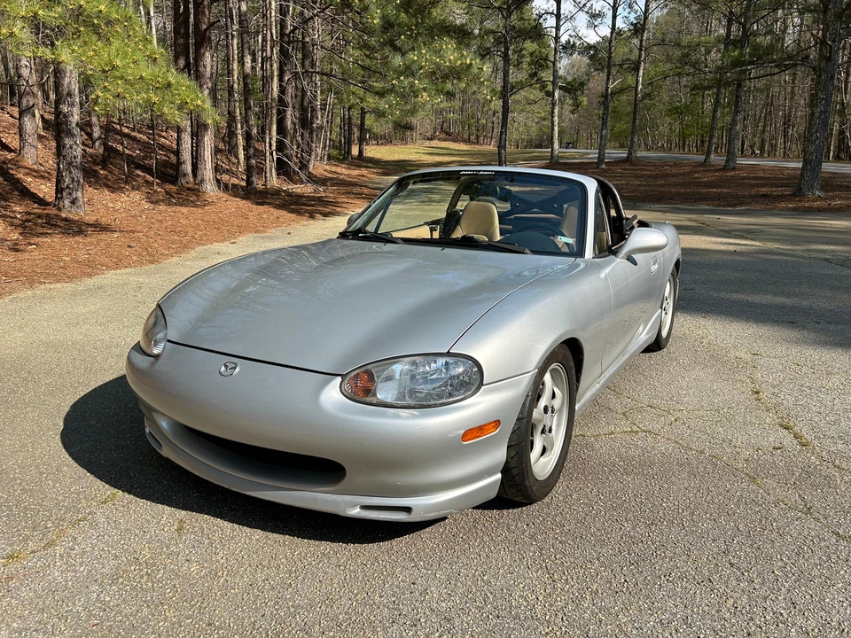 1999 Mazda NB MX-5 Miata - Image 7 of 31