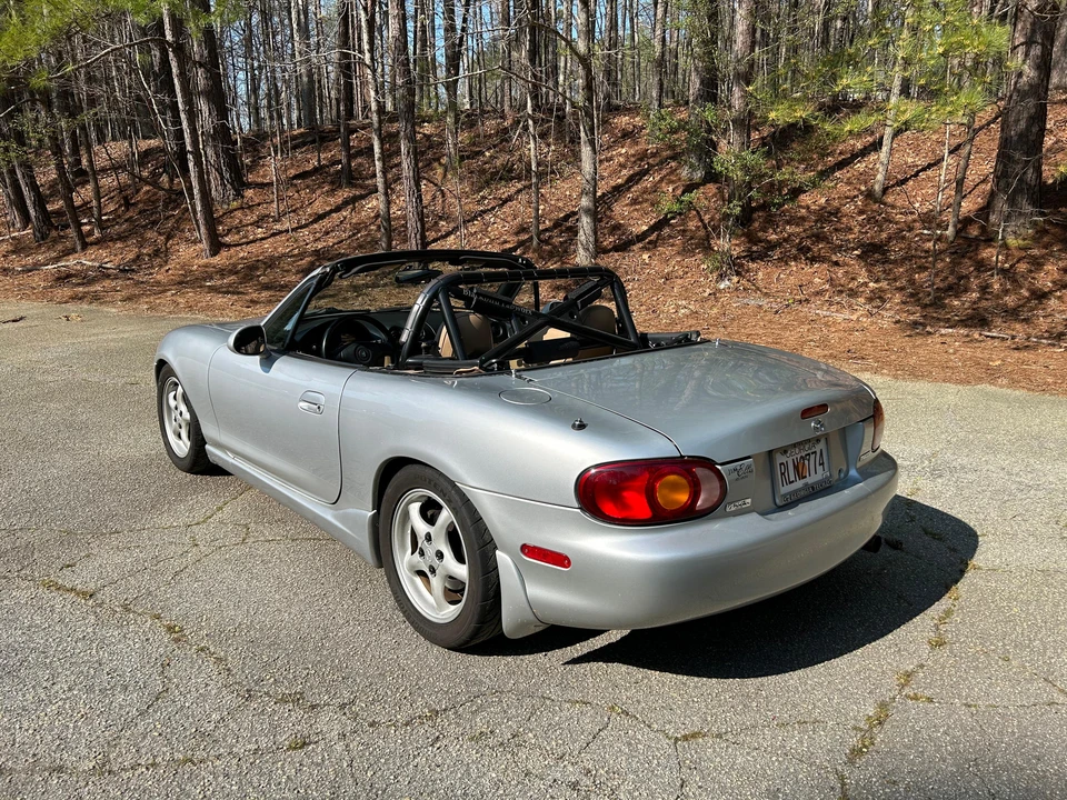 1999 Mazda NB MX-5 Miata - Image 9 of 31