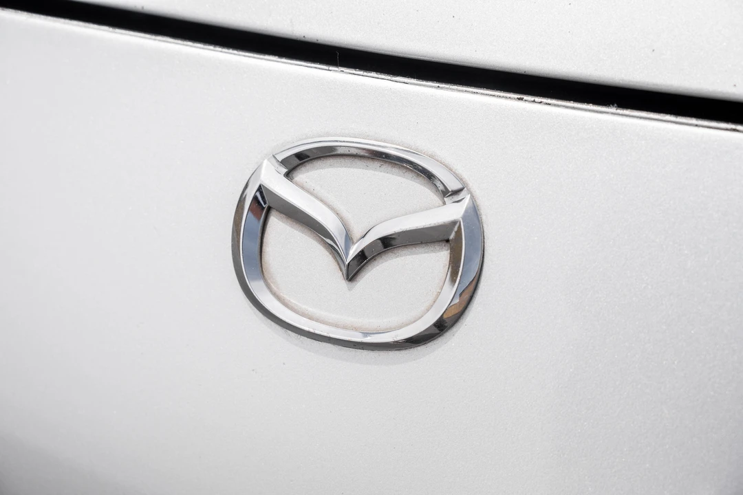 1999 Mazda NB MX-5 Miata - Image 19 of 31