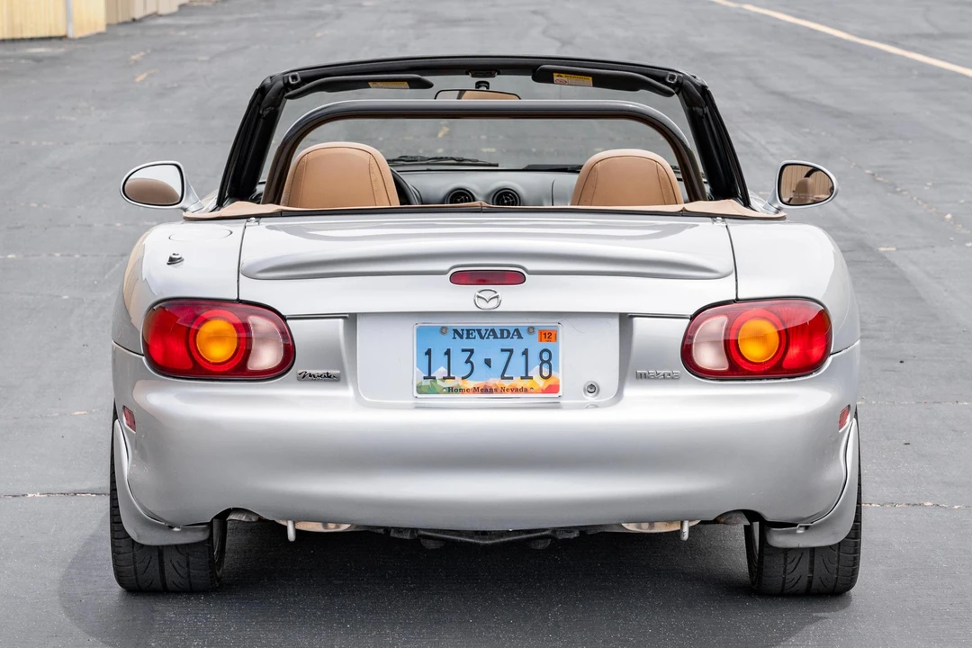 1999 Mazda NB MX-5 Miata - Image 5 of 31