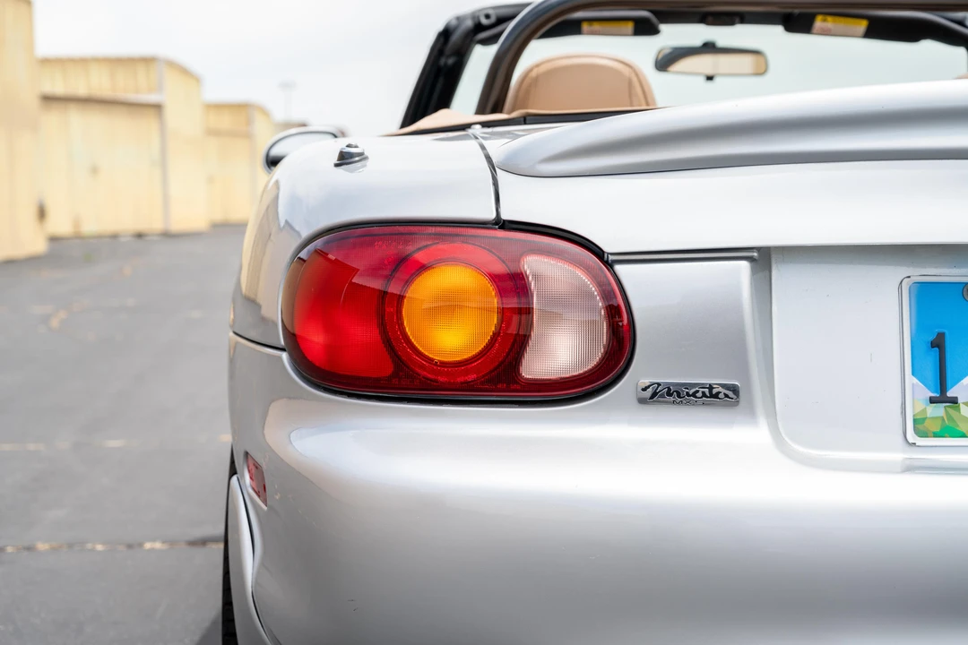 1999 Mazda NB MX-5 Miata - Image 28 of 31