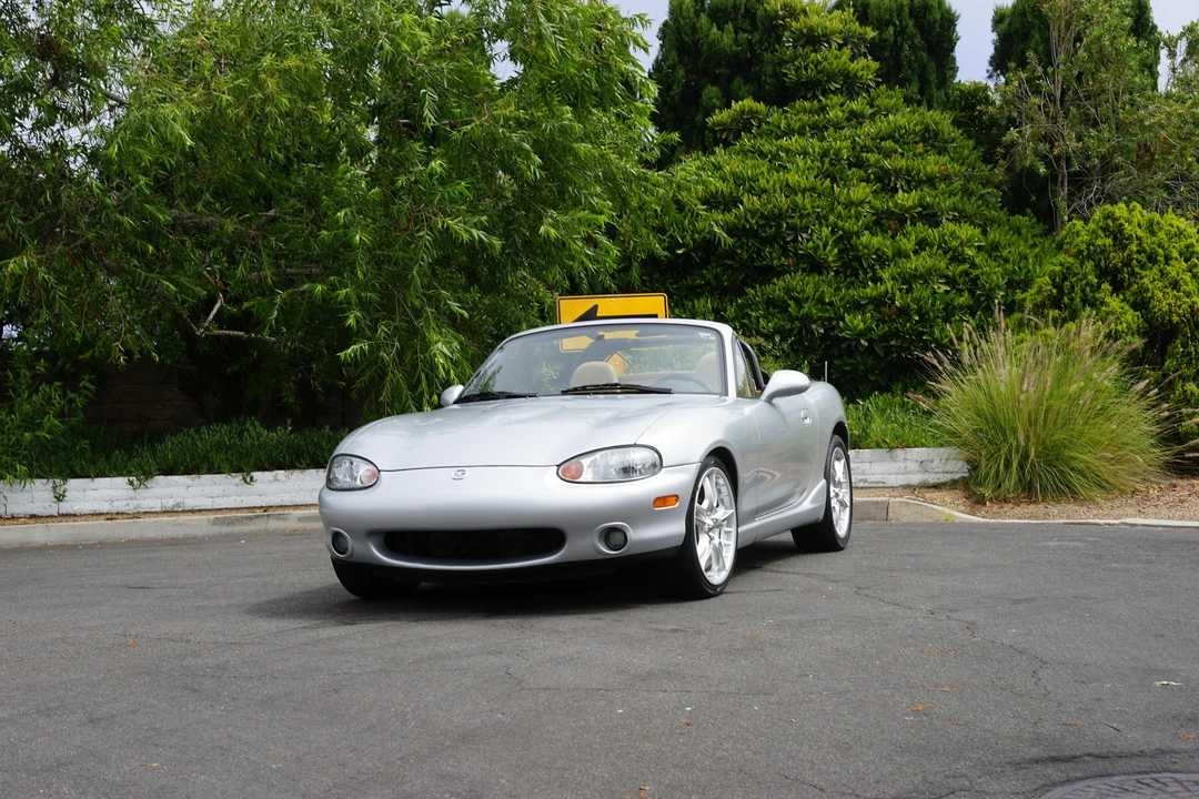 1999 Mazda NB MX-5 Miata - Image 9 of 31