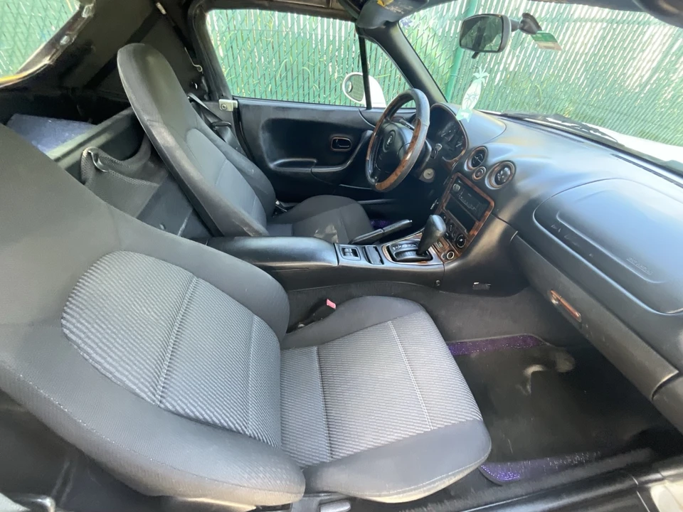 1999 Mazda NB MX-5 Miata - Image 6 of 14