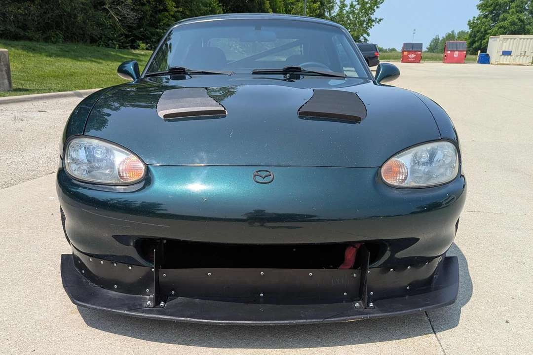 1999 Mazda NB MX-5 Miata - Image 2 of 31