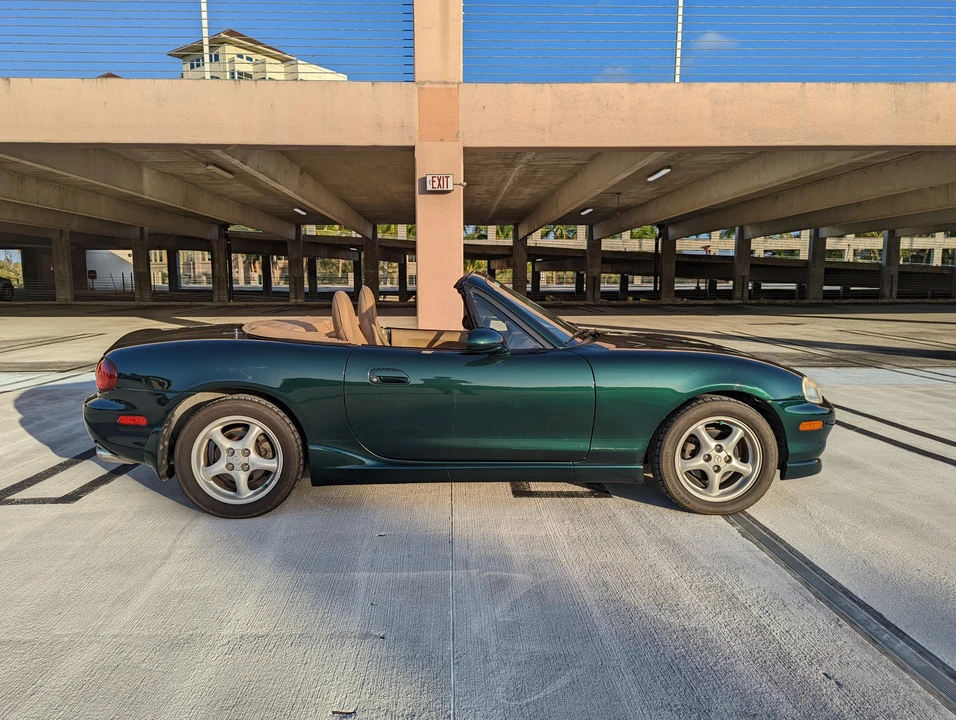 1999 Mazda NB MX-5 Miata - Image 8 of 11