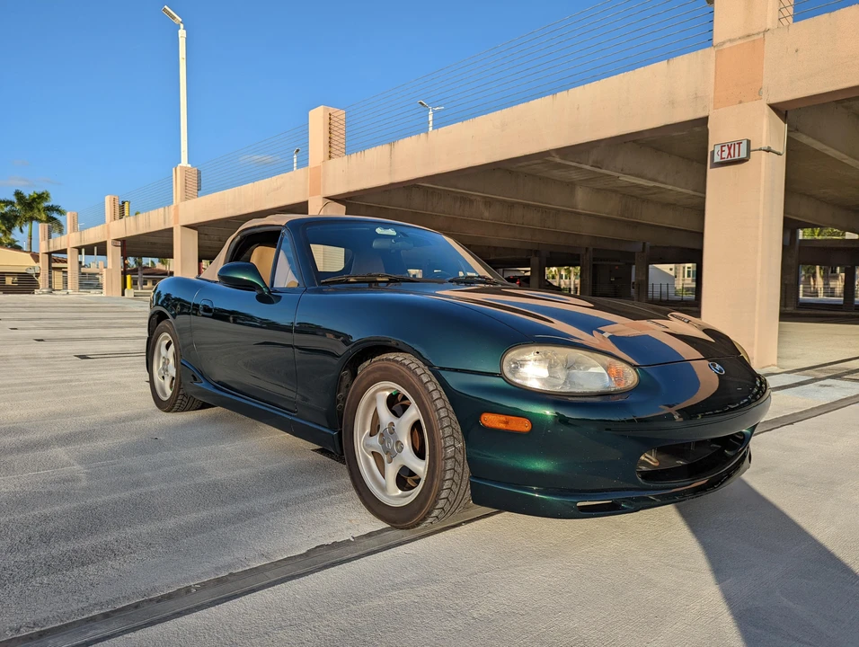 1999 Mazda NB MX-5 Miata - Image 9 of 11