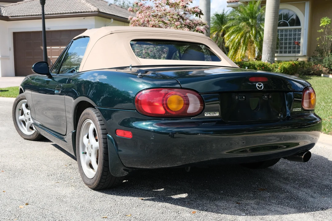 1999 Mazda NB MX-5 Miata - Image 4 of 11