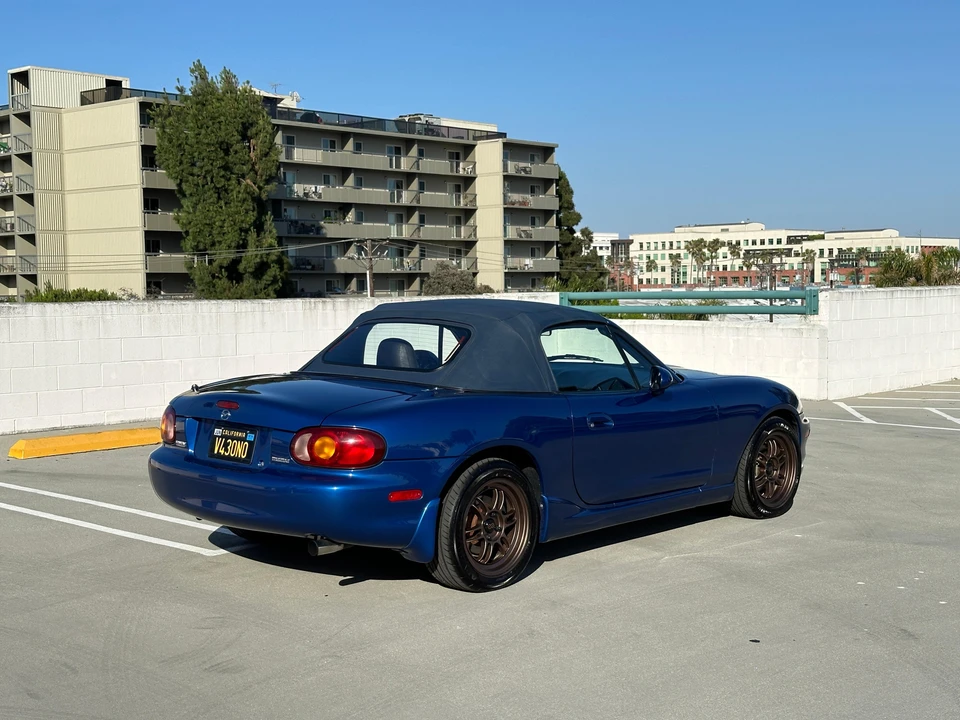 1999 Mazda NB MX-5 Miata - Image 11 of 31