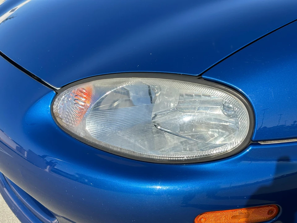 1999 Mazda NB MX-5 Miata - Image 19 of 31