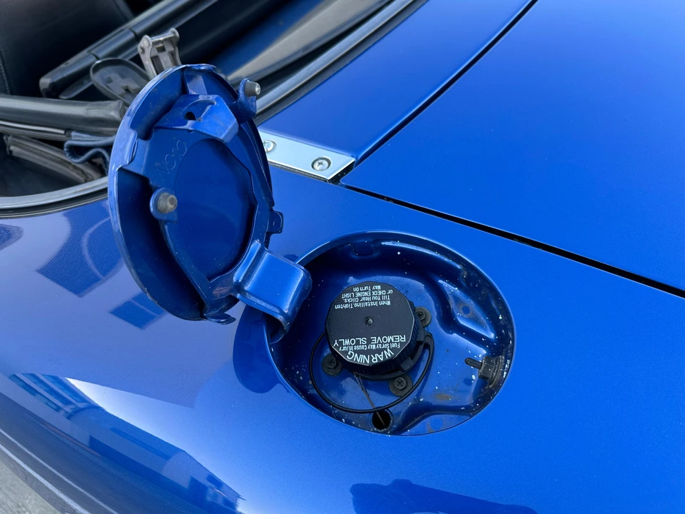 1999 Mazda NB MX-5 Miata - Image 27 of 31