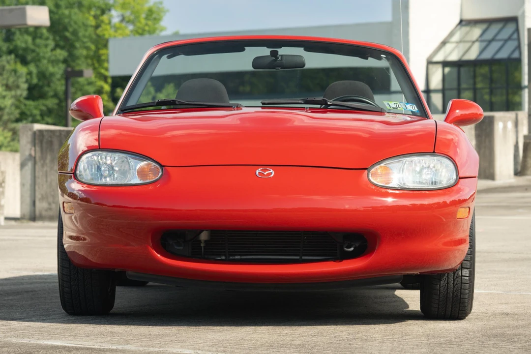 1999 Mazda NB MX-5 Miata - Image 2 of 31