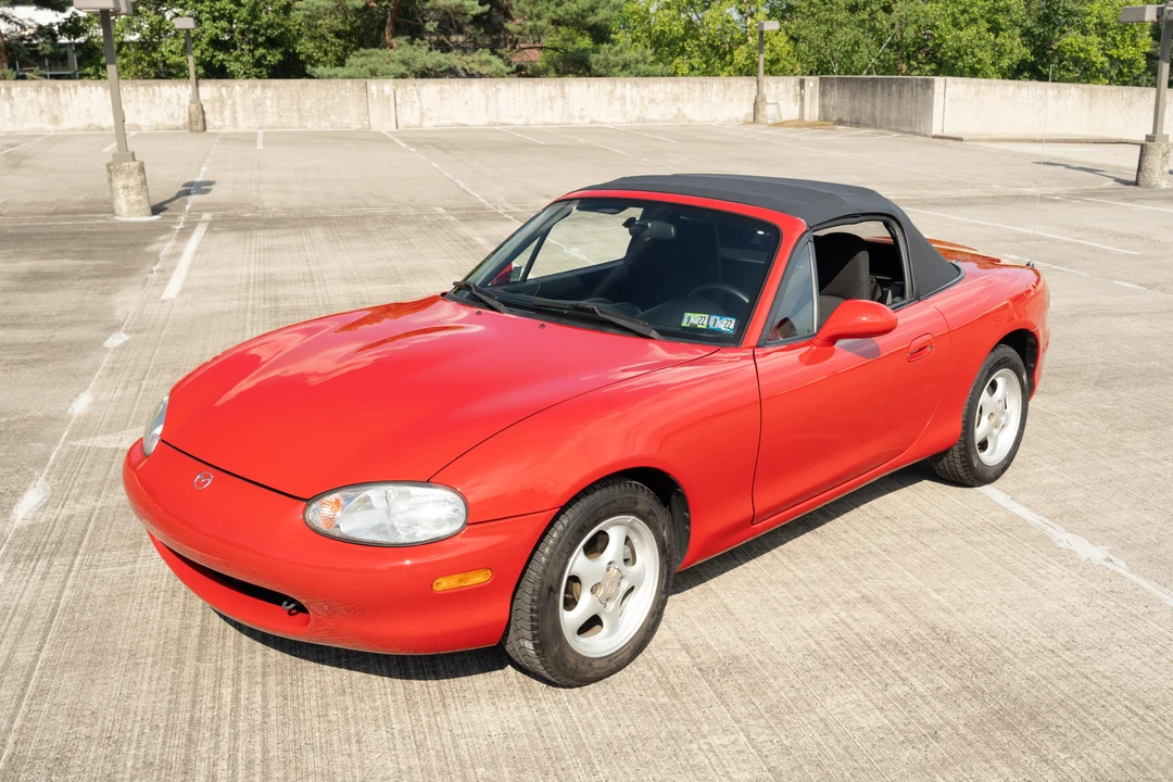 1999 Mazda NB MX-5 Miata - Image 16 of 31