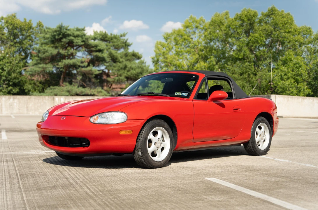 1999 Mazda NB MX-5 Miata - Image 17 of 31