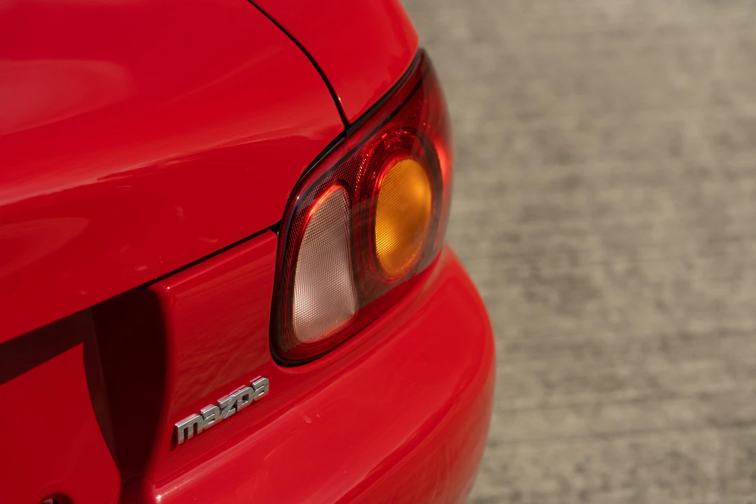 1999 Mazda NB MX-5 Miata - Image 29 of 31
