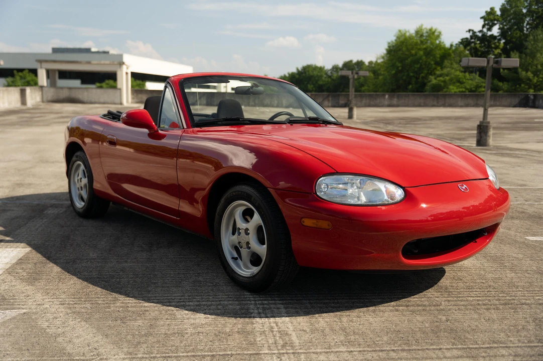 1999 Mazda NB MX-5 Miata - Image 13 of 31