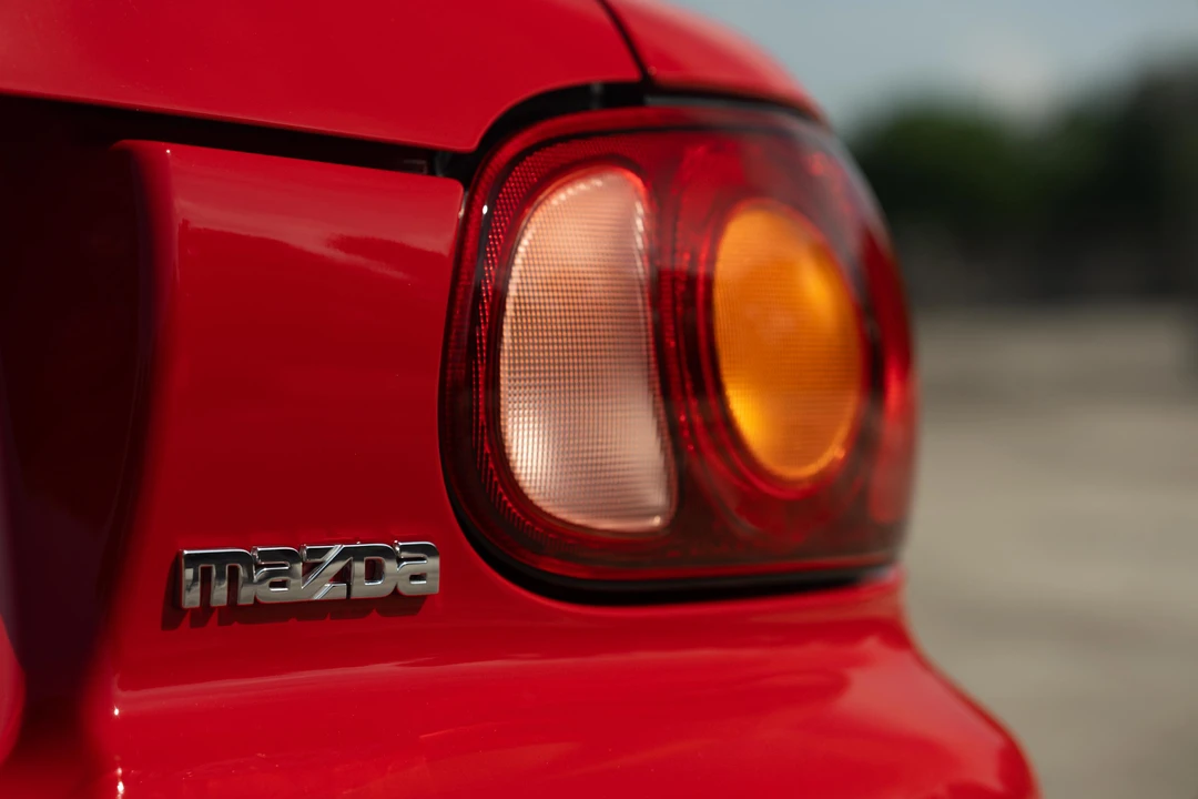 1999 Mazda NB MX-5 Miata - Image 30 of 31