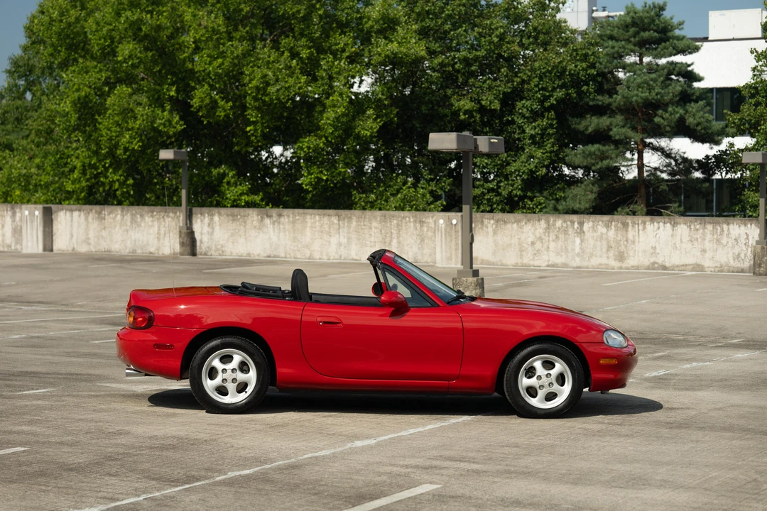 1999 Mazda NB MX-5 Miata - Image 12 of 31