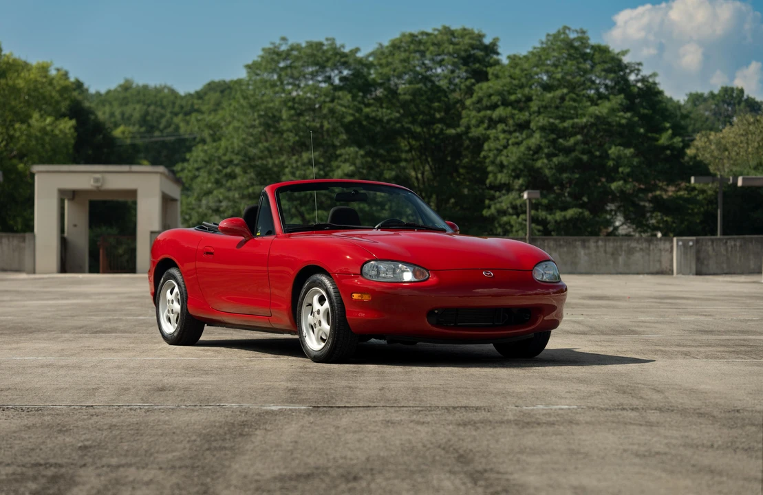 1999 Mazda NB MX-5 Miata - Image 14 of 31
