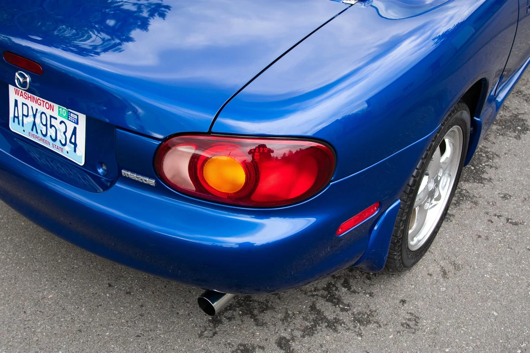 1999 Mazda NB MX-5 Miata - Image 28 of 31