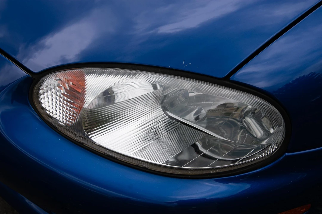 1999 Mazda NB MX-5 Miata - Image 16 of 31