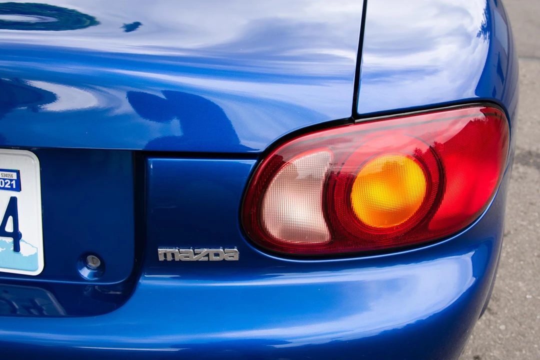 1999 Mazda NB MX-5 Miata - Image 26 of 31