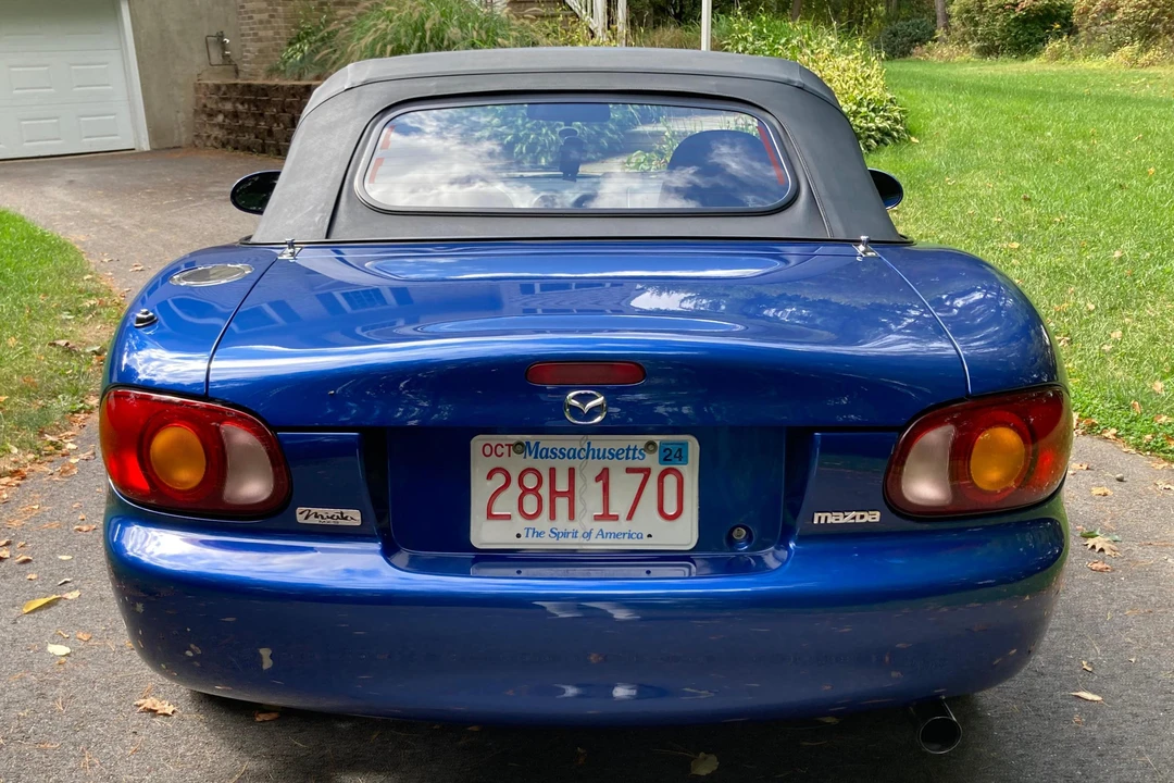 1999 Mazda NB MX-5 Miata - Image 5 of 31