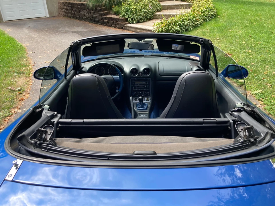 1999 Mazda NB MX-5 Miata - Image 21 of 31
