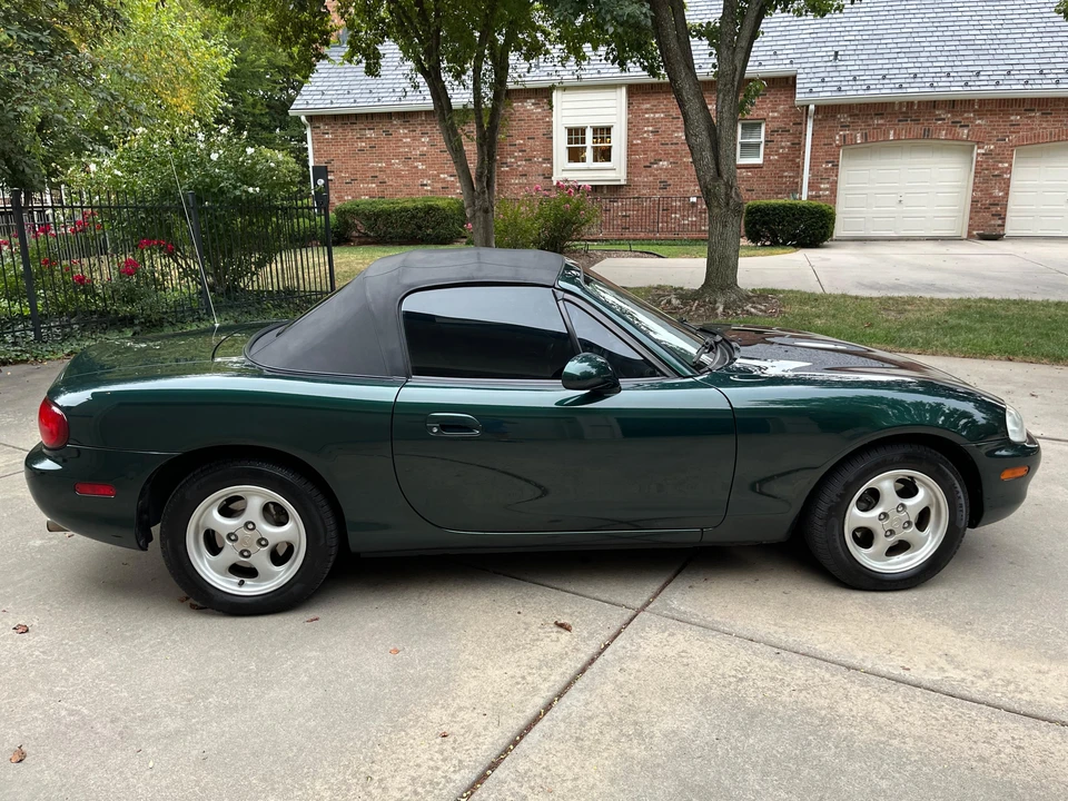 1999 Mazda NB MX-5 Miata - Image 16 of 31