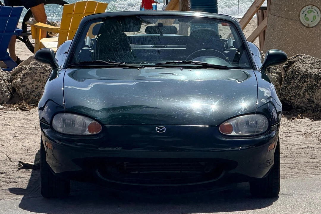 1999 Mazda NB MX-5 Miata - Image 6 of 31