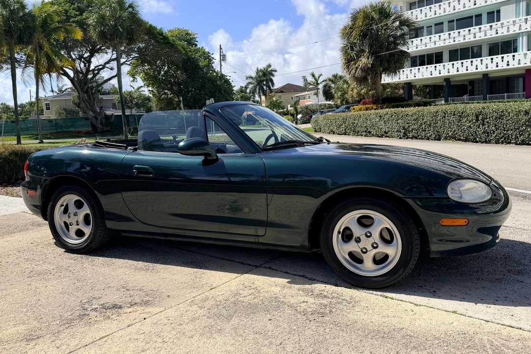 1999 Mazda NB MX-5 Miata - Image 3 of 31