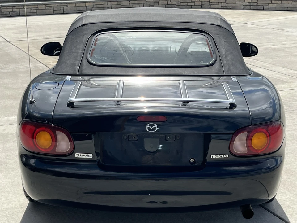 1999 Mazda NB MX-5 Miata - Image 19 of 31