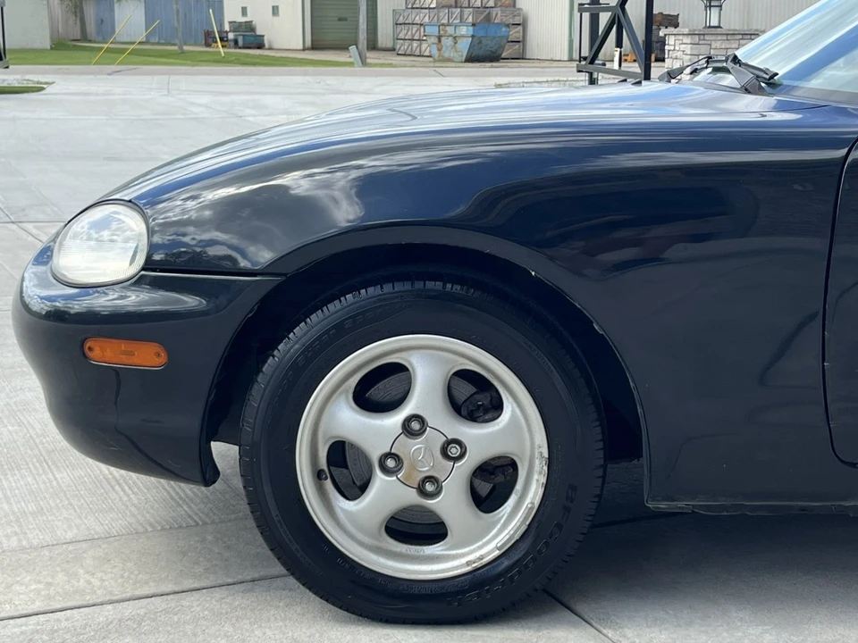 1999 Mazda NB MX-5 Miata - Image 24 of 31
