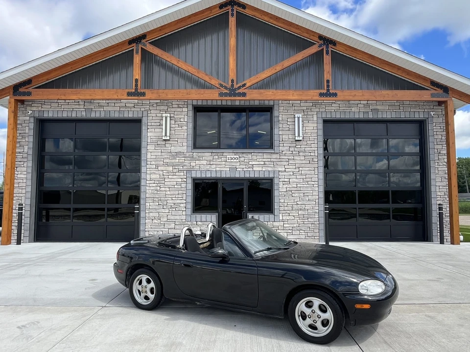 1999 Mazda NB MX-5 Miata - Image 5 of 31