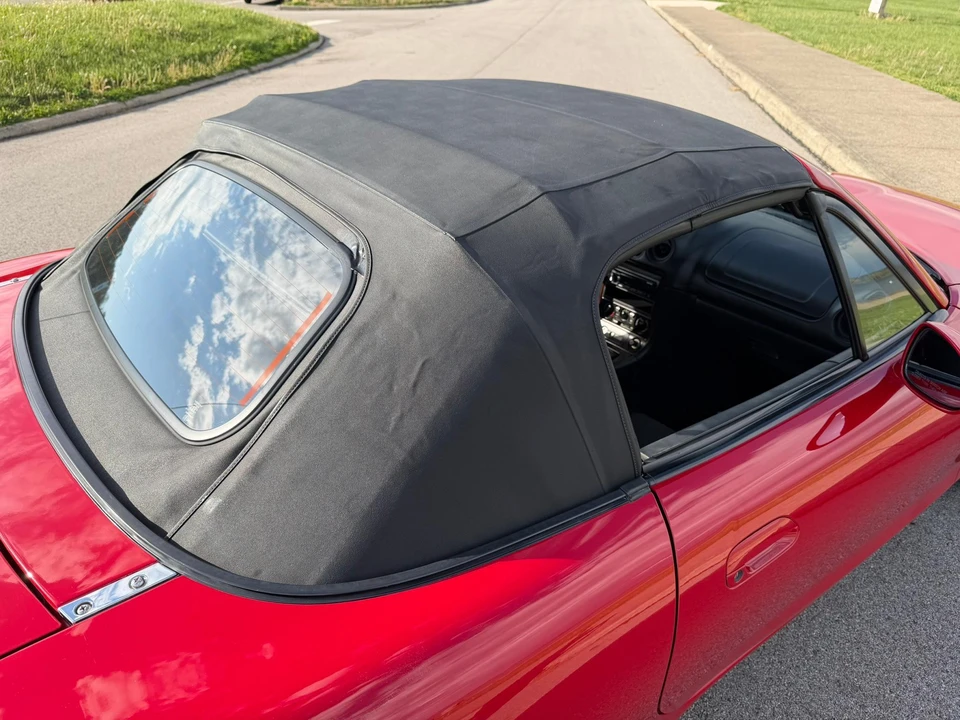 1999 Mazda NB MX-5 Miata - Image 27 of 31