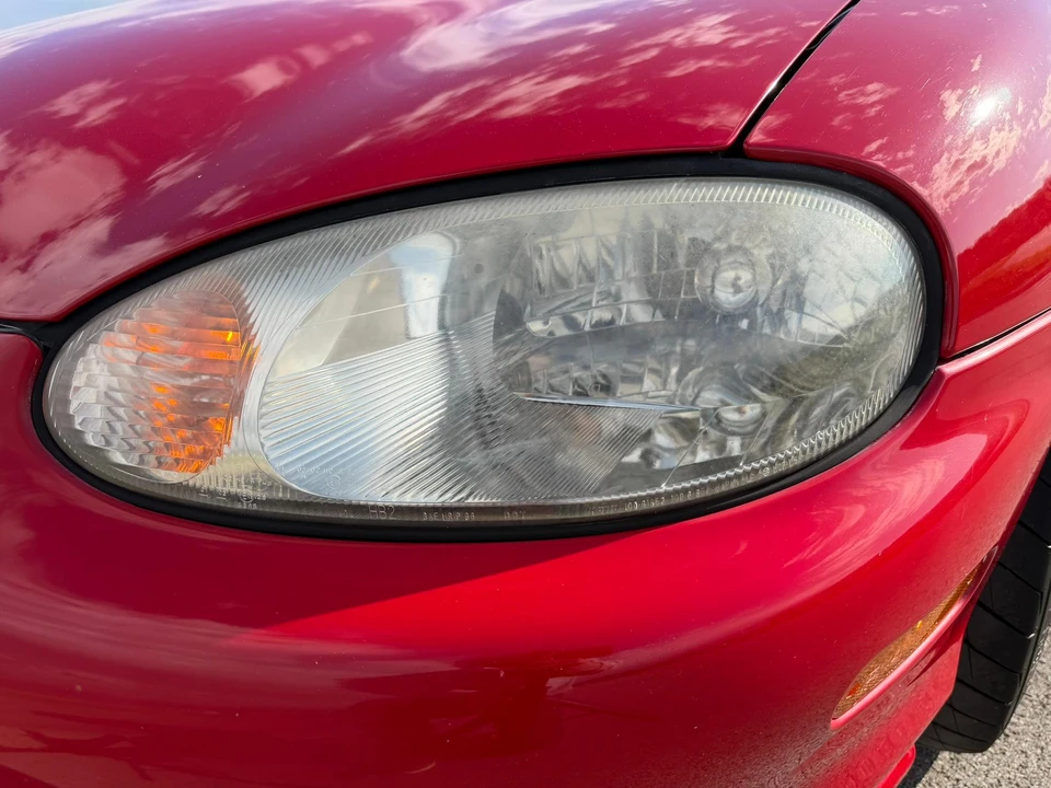 1999 Mazda NB MX-5 Miata - Image 17 of 31