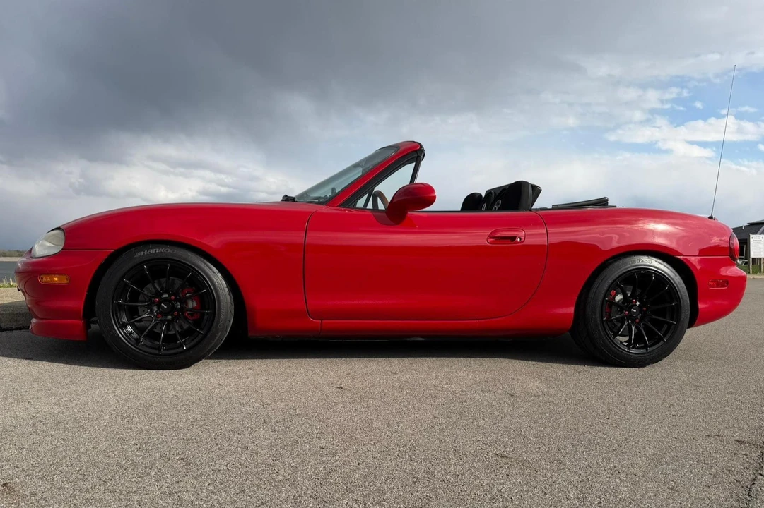 1999 Mazda NB MX-5 Miata - Image 3 of 31