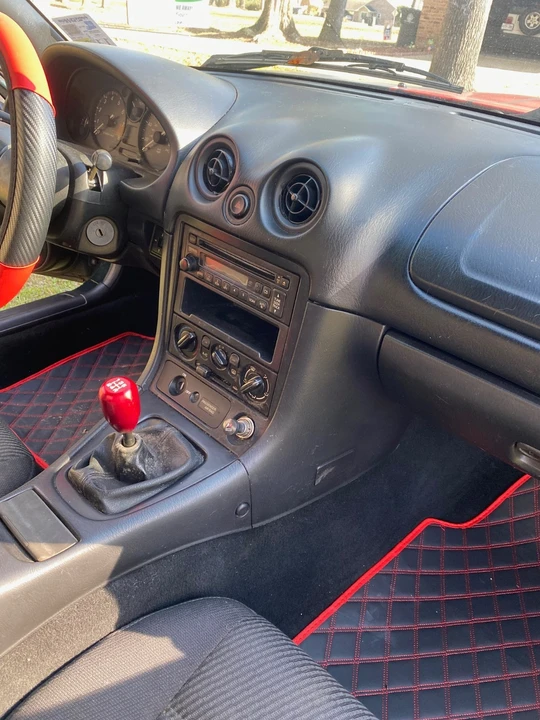 1999 Mazda NB MX-5 Miata - Image 14 of 16