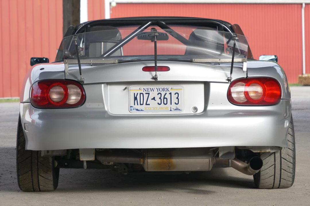 1999 Mazda NB MX-5 Miata - Image 5 of 10