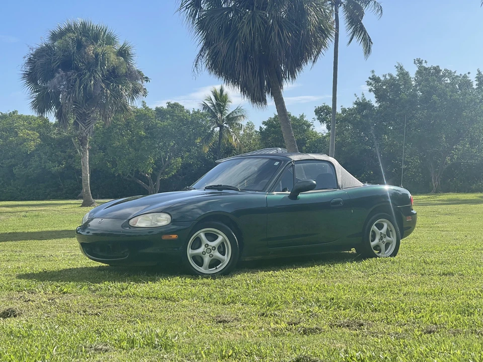 1999 Mazda NB MX-5 Miata - Image 9 of 31