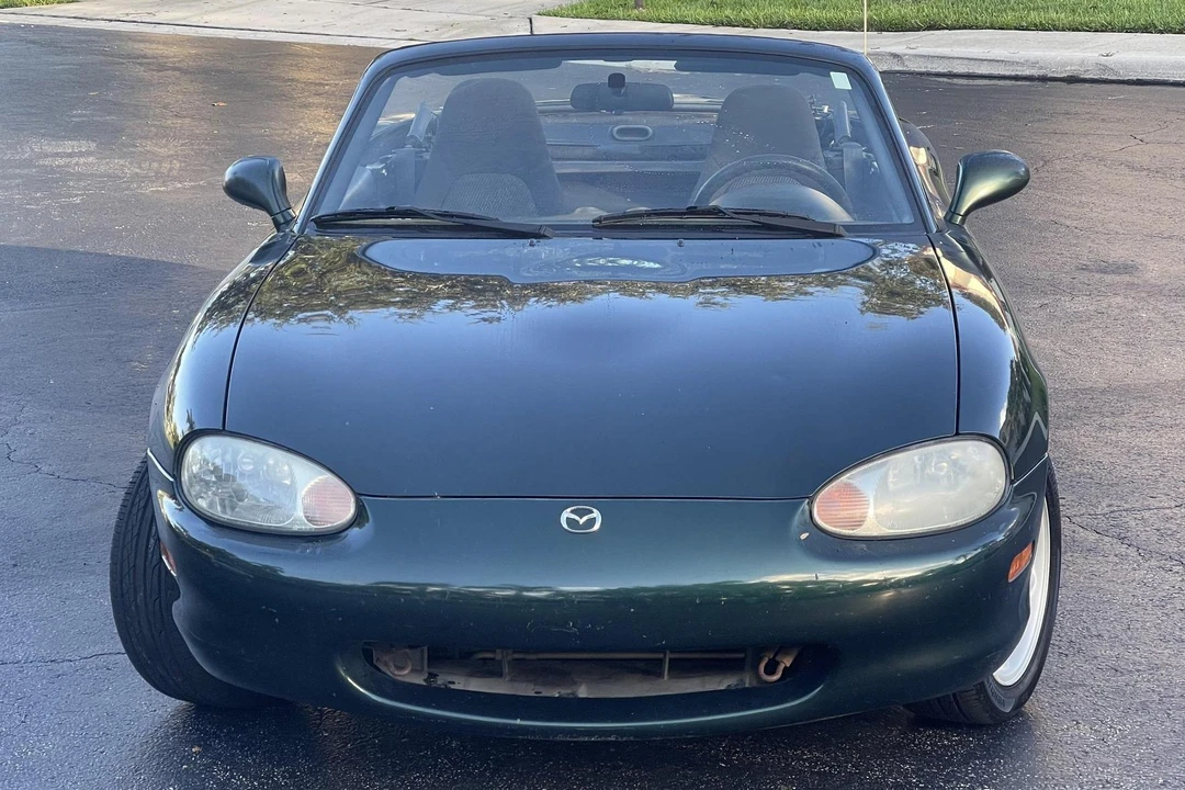 1999 Mazda NB MX-5 Miata - Image 2 of 31
